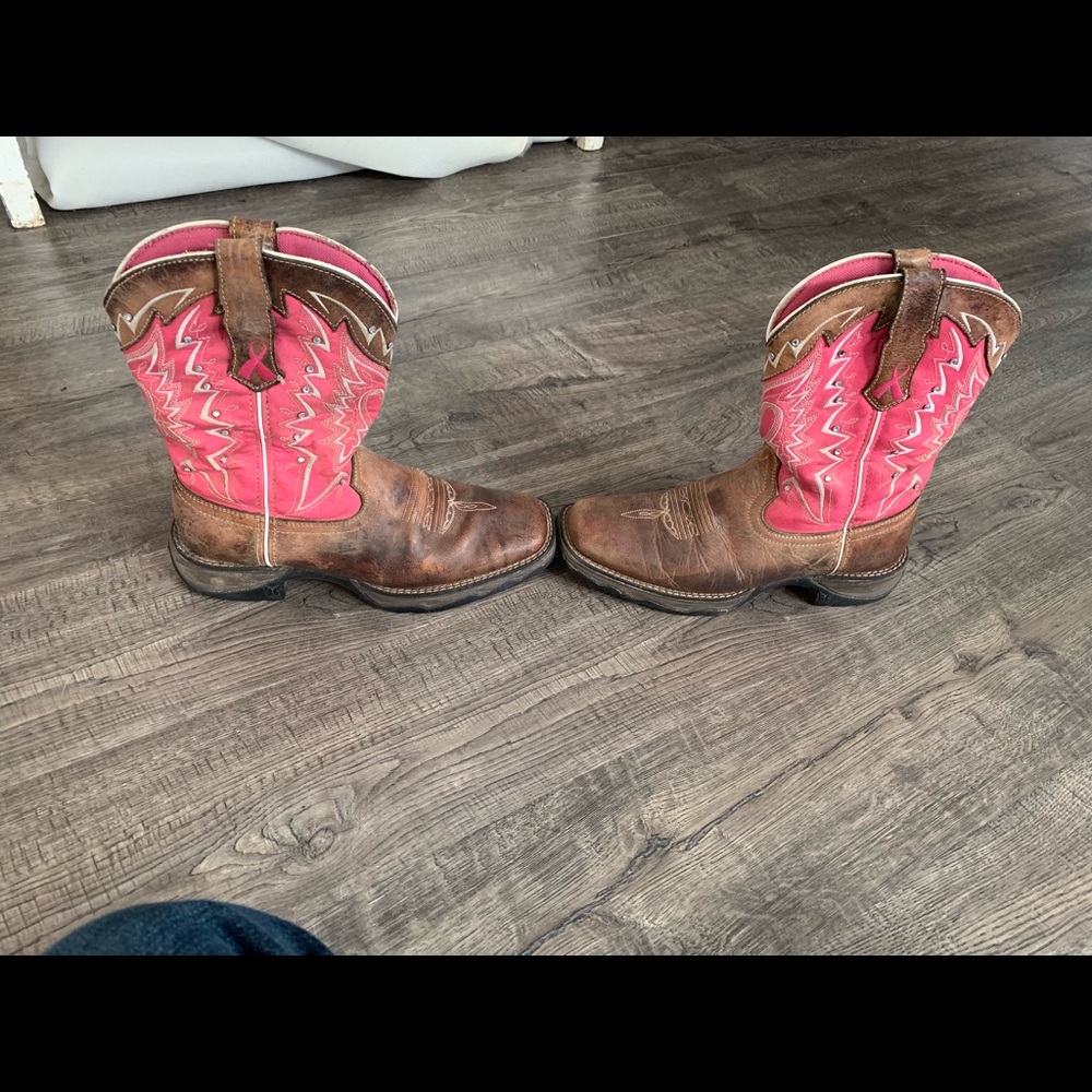 Durango 10” woman’s cowboy boots size 8